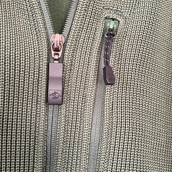 Storm Creek zip up sweater - Picture 2 of 10